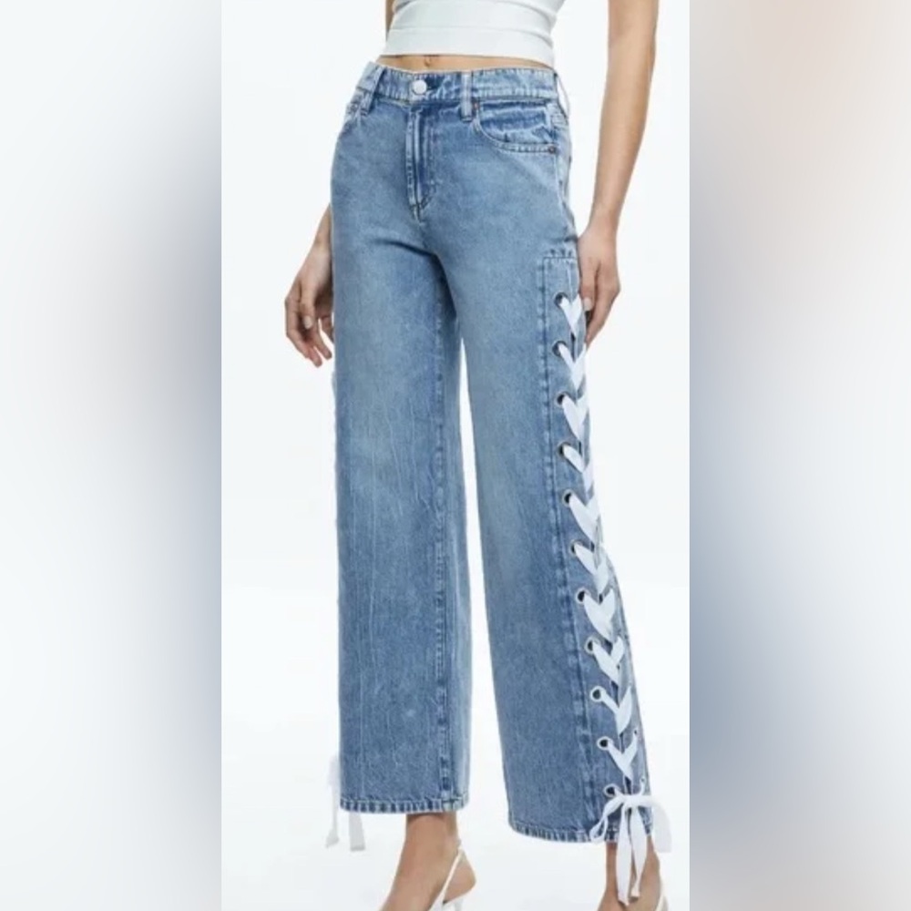 Alice and Olivia NWT Reita Jeans, Size 25